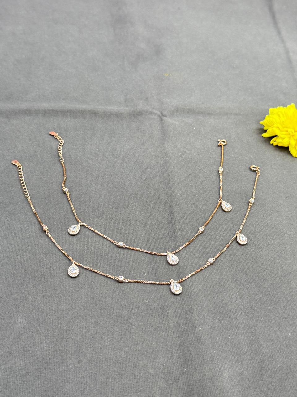Rose Gold Motif Charms Anklet – Sparkle in Every Step